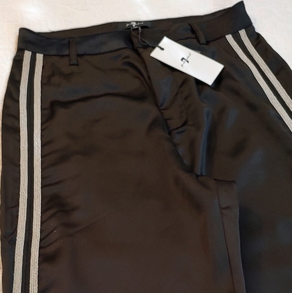 For all mankind - Picture 4 of 9